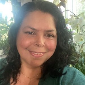 Meet your Posher, Yazmin